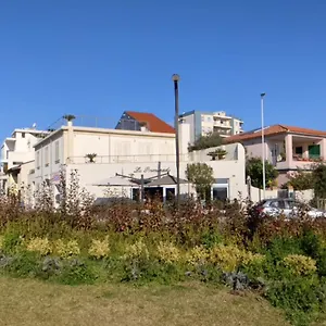 https://la-promenade-olbia.in-sardinia.net